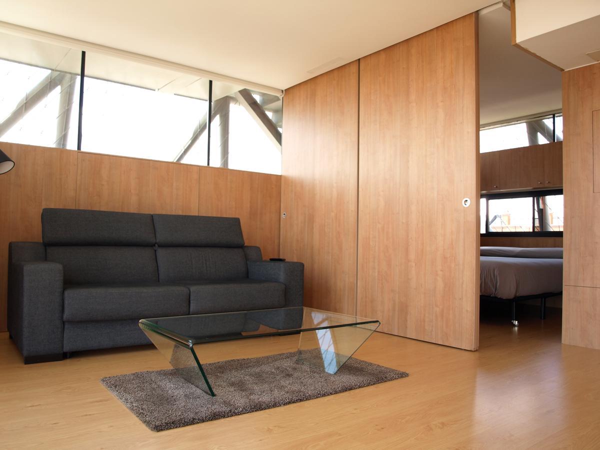 Apartamentos Playtime Madrid Buitenkant foto